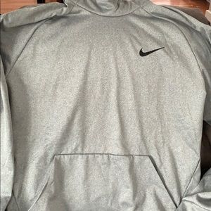 Mens Nike Therma hooded sweatshirt size 3XL